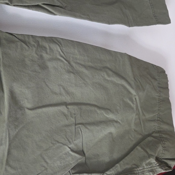 Old Navy Olive Wide Leg Pants - Picture 6 of 6